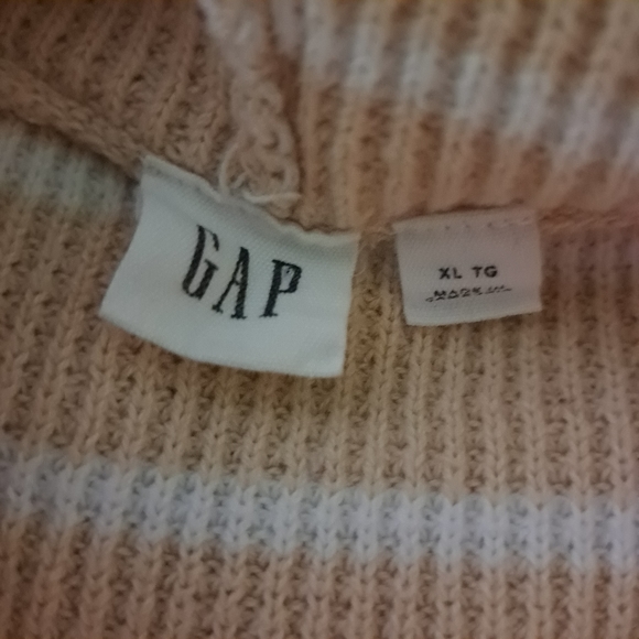 GAP Women's Hooded Sweater - Picture 6 of 6